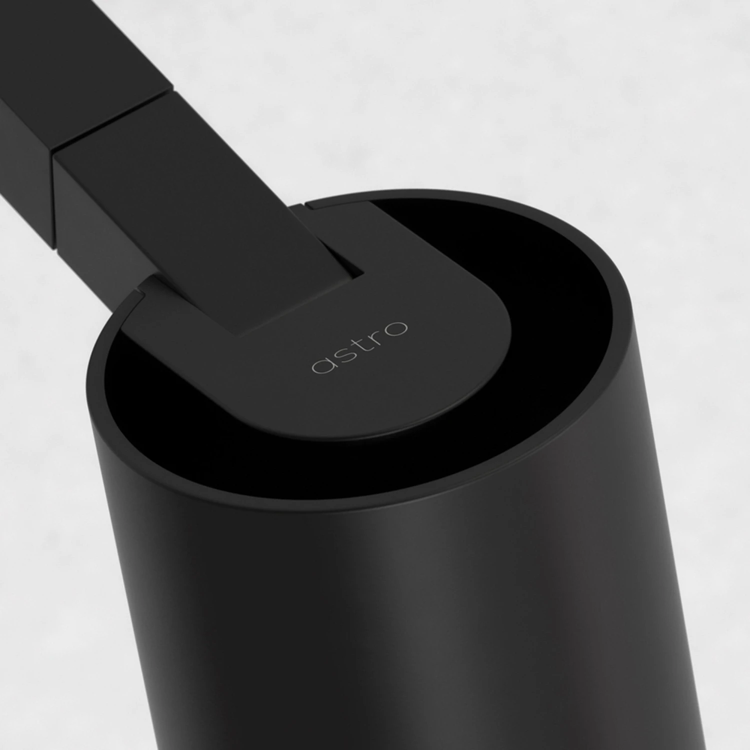 Ascoli Swing Wall Light 5 Ascoli Swing Wall Light - Image 3