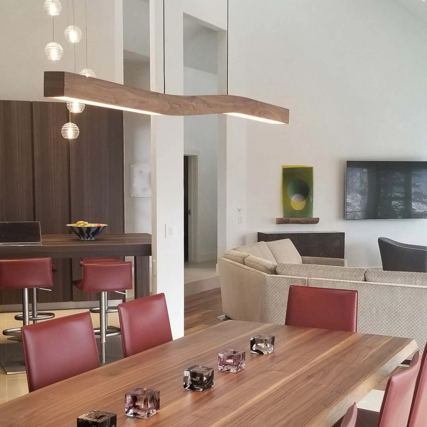 Camur LED Linear Pendant Light 4 Camur LED Linear Pendant Light - Image 2