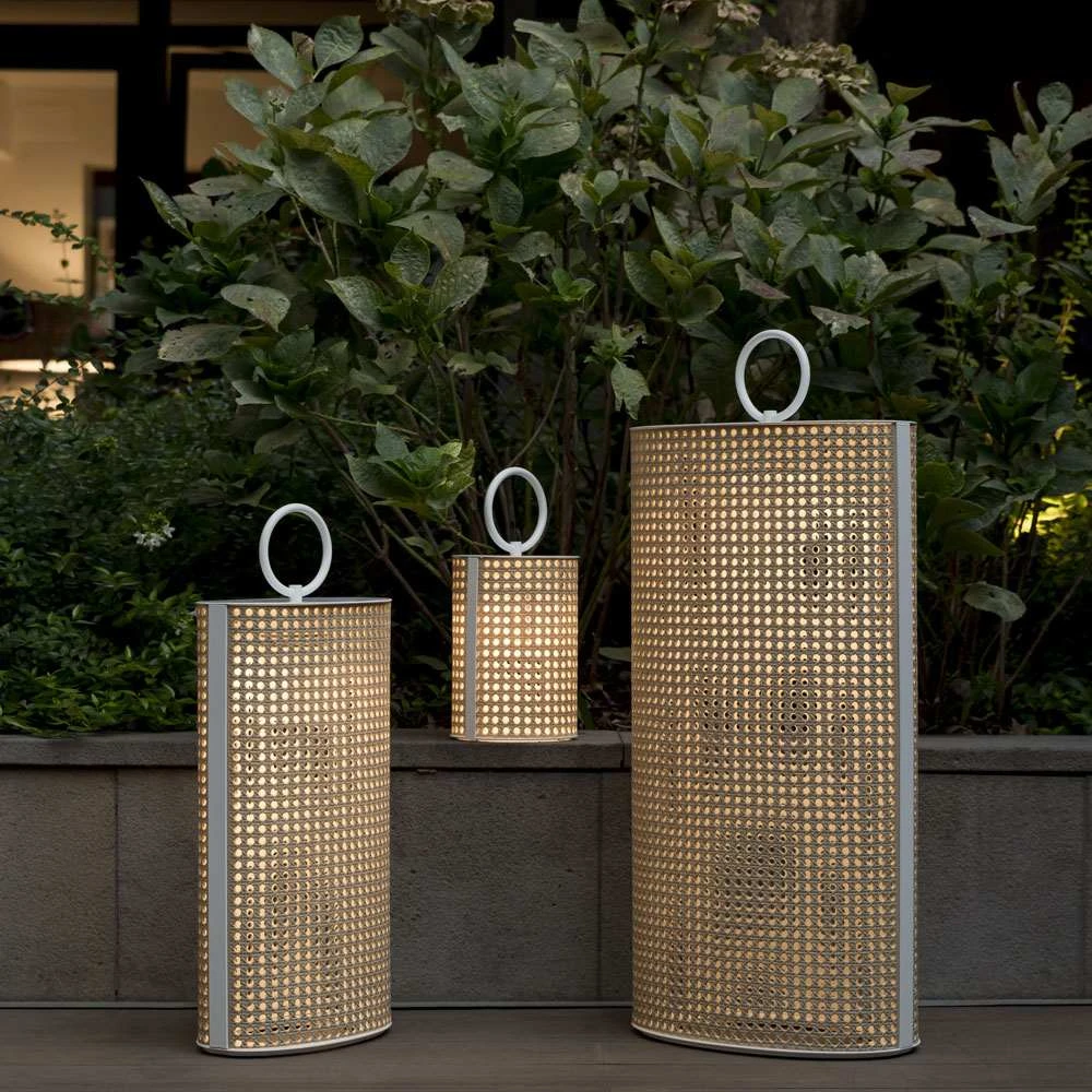 Clara Outdoor LED Floor Lamp 6 Clara Outdoor LED Floor Lamp - Image 4