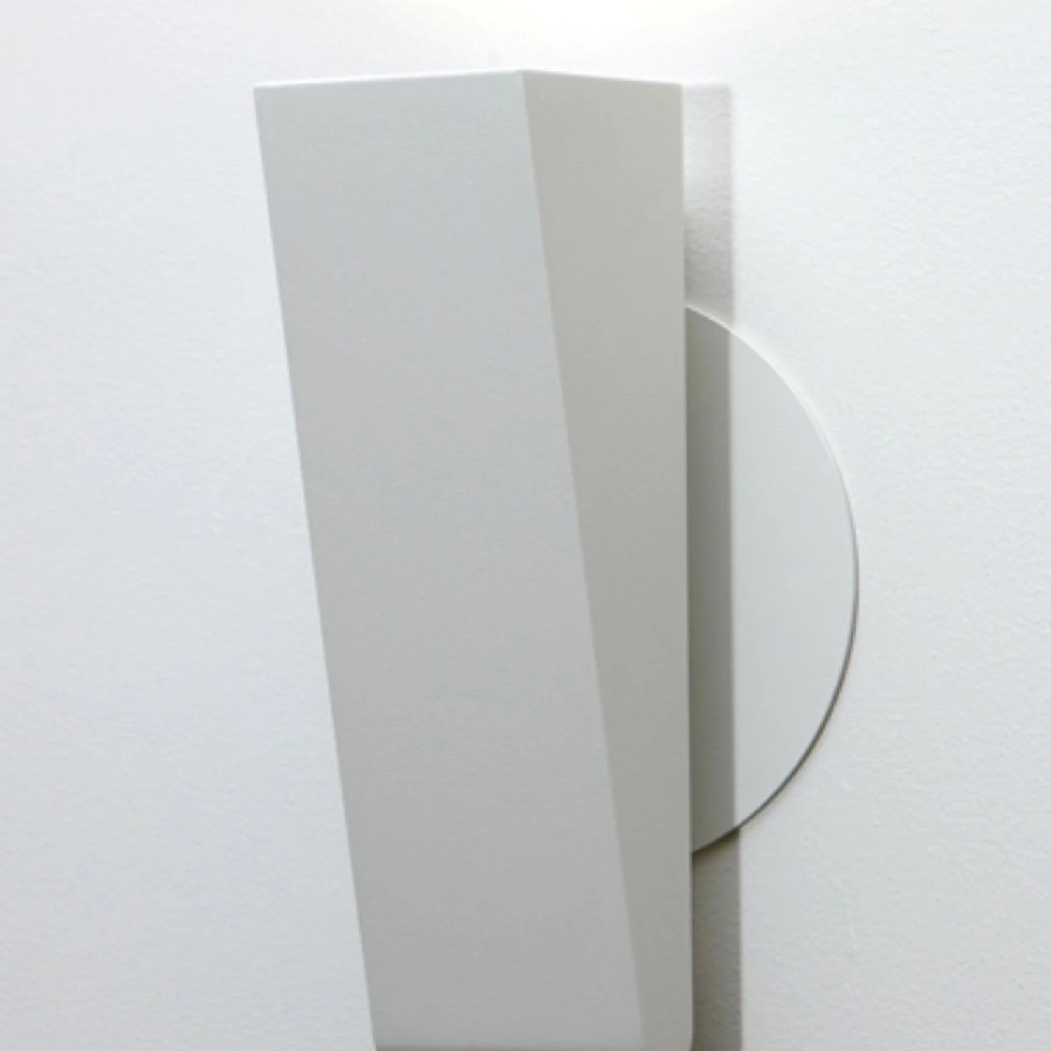 Artemide Cuneo Mini Outdoor LED Wall / Floor Lamp 4 Artemide Cuneo Mini Outdoor LED Wall / Floor Lamp - Image 2