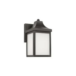Saybrook Outdoor Wall Light