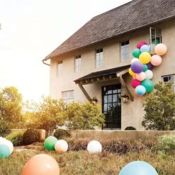 Alford Outdoor Wall Light -City Lights Store hinkley alford outdoor wall light lifestyle 06 f889f323 ee20 47cd a180 fba33fa42aa9