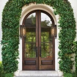 Catalina Outdoor Wall Light -City Lights Store hinkley catalina outdoor wall light lifestyle 02 c4f6094e 0f09 45a4 80fd 2e2ac2be8fbe