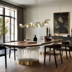 Pangea Linear Pendant Light -City Lights Store hubbardton forge pangea linear pendant light lifestyle 01 6082e8e9 4c71 46dd 8488 70a2f9277b14