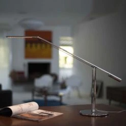 Equo LED Desk Lamp -City Lights Store koncept lighting equo led desk lamp lifestyle 02 eba114f2 c52f 47c5 8336 893dbdf99690