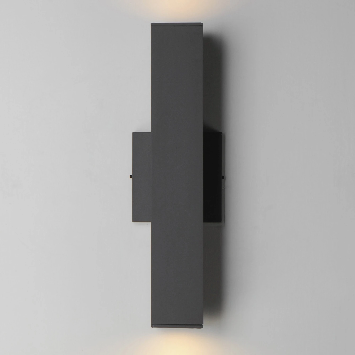 Culvert Outdoor LED Wall Light 10 Culvert Outdoor LED Wall Light - Image 8