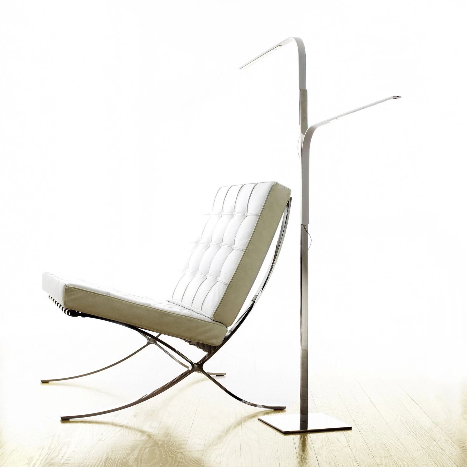 LIM L LED Floor Lamp 4 LIM L LED Floor Lamp - Image 2