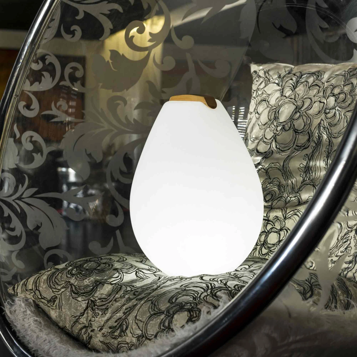 Vessel Bluetooth Outdoor LED Table Lamp 13 Vessel Bluetooth Outdoor LED Table Lamp - Image 11