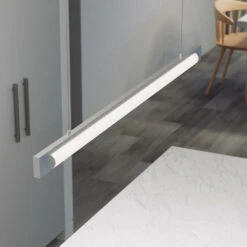 Keel™ LED Linear Pendant Light -City Lights Store sonneman lighting keel led linear pendant light lifestyle 06 b58842da 4c33 4d74 90fe 1fa835513af1