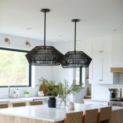 Hunters Point Chandelier -City Lights Store troy lighting hunters point chandelier lifestyle 03 5d3dfc79 897d 40c5 93fc 3557b29bf4e9