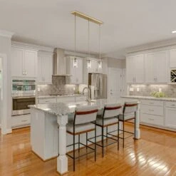 Z-LIte Thayer Linear Pendant Light -City Lights Store z lite thayer linear pendant light lifestyle 03 a1e7a617 fceb 4491 af04 bc7d7870717d